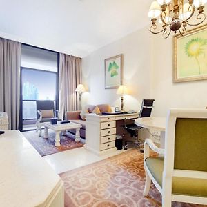 One-Bedroom Beach Apartment